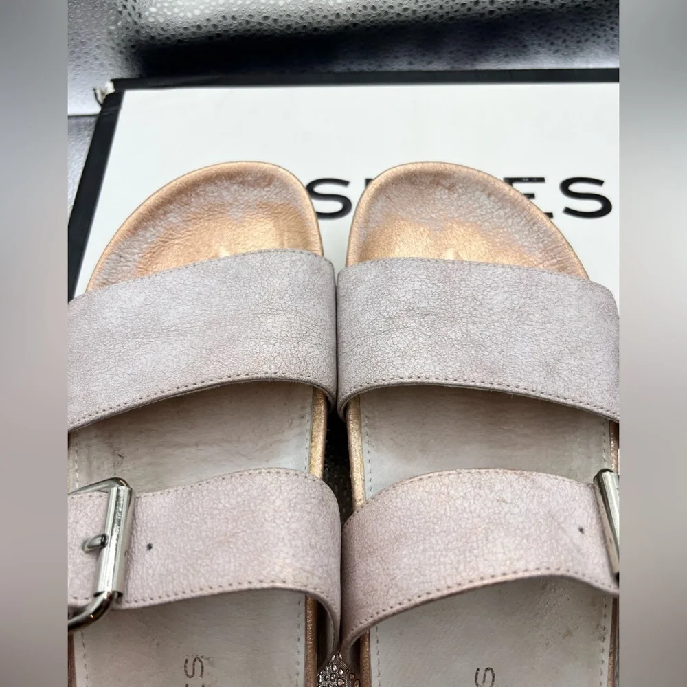 J Slides- Essie Sandals! - Picture 2 of 9